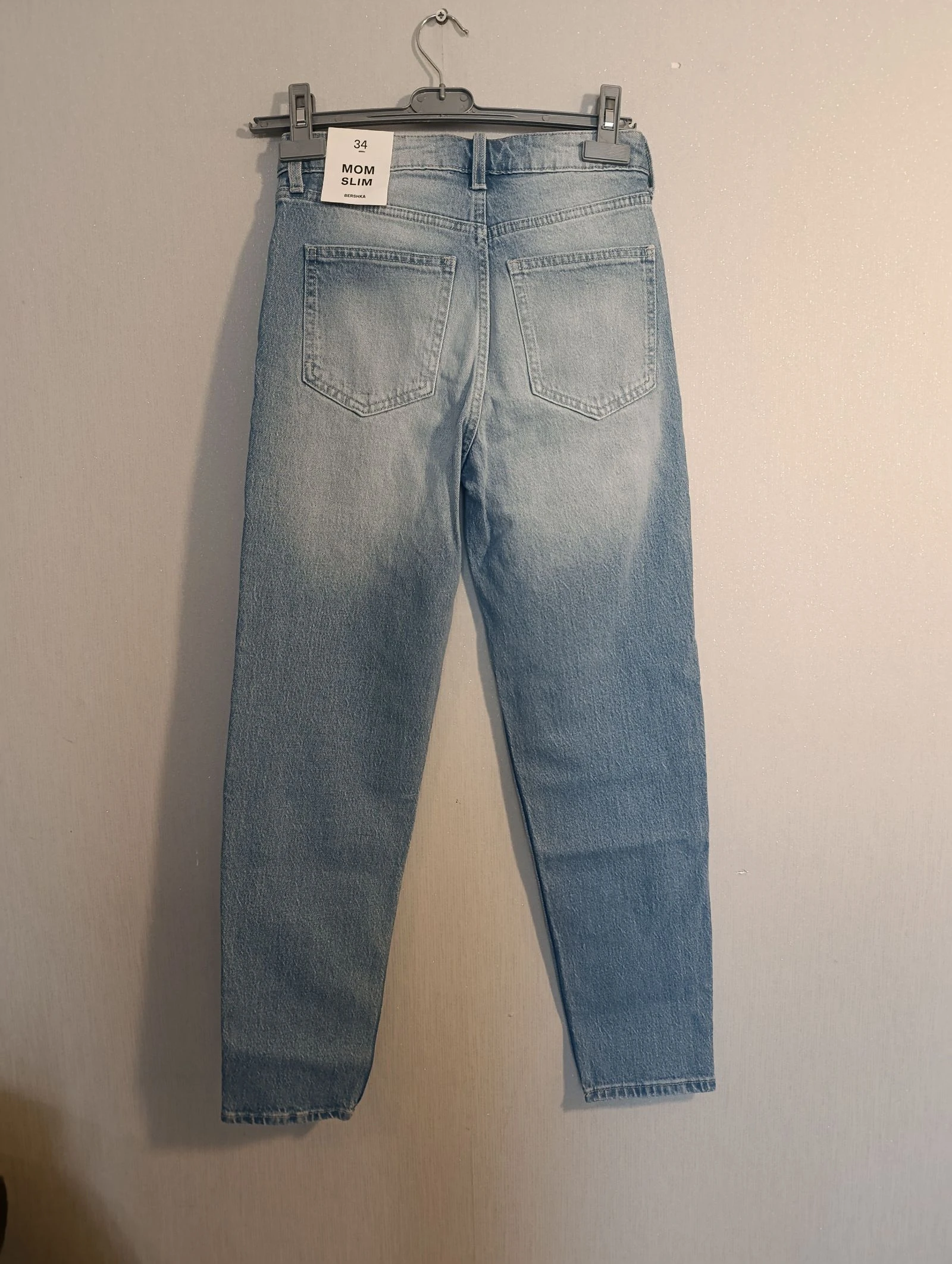 Jean Mom Slim Bershka Nuevo con etiqueta - Talla 34 (XS) – photo 5